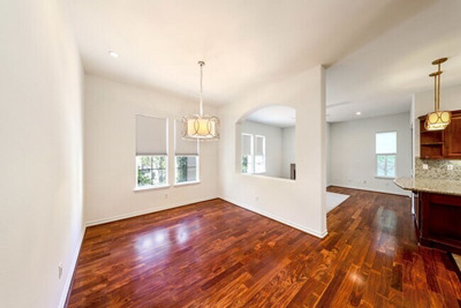 Building Photo - Three bedroom located in Newport Coast com...