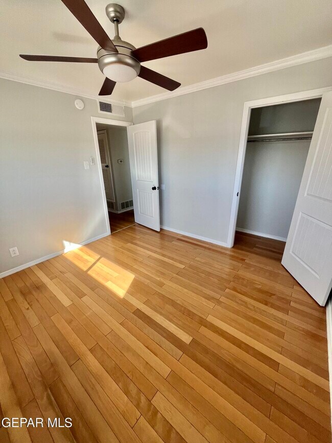 Building Photo - 3315 Capella Ave