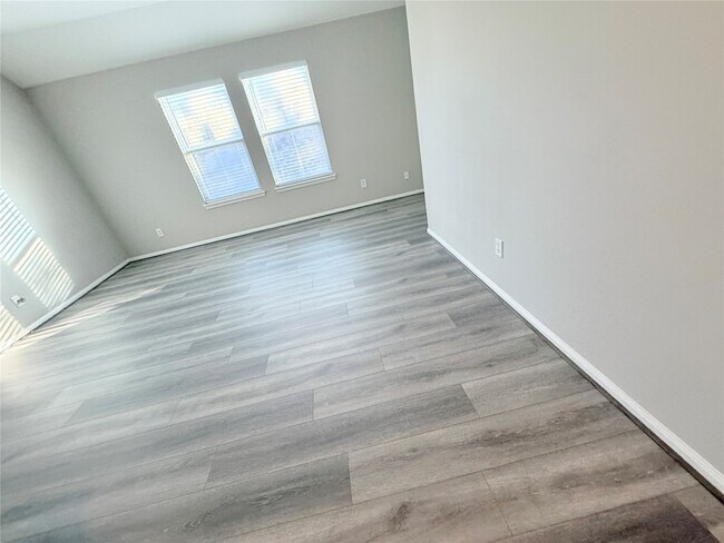 Building Photo - 5730 Landon Creek Ln