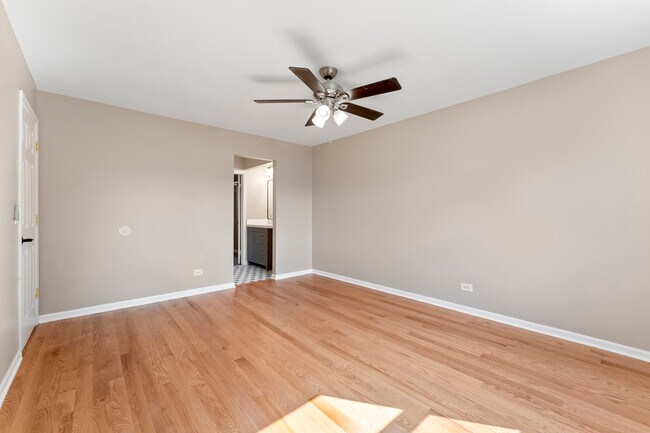 Building Photo - 503 Nebraska Cir