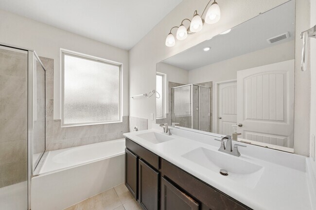 Building Photo - 4317 Chester Forest Ct