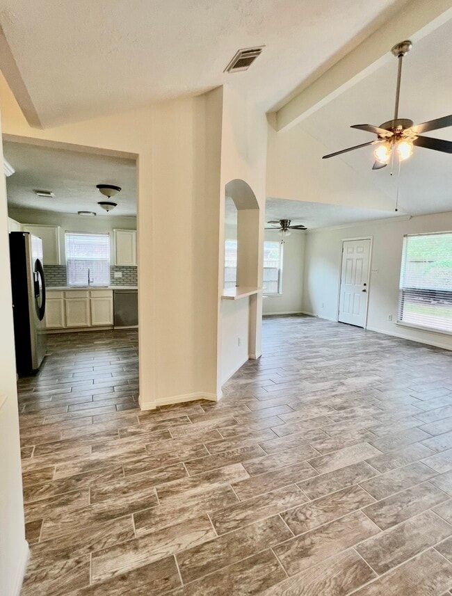 Building Photo - 6010 Forest Plaza Ct