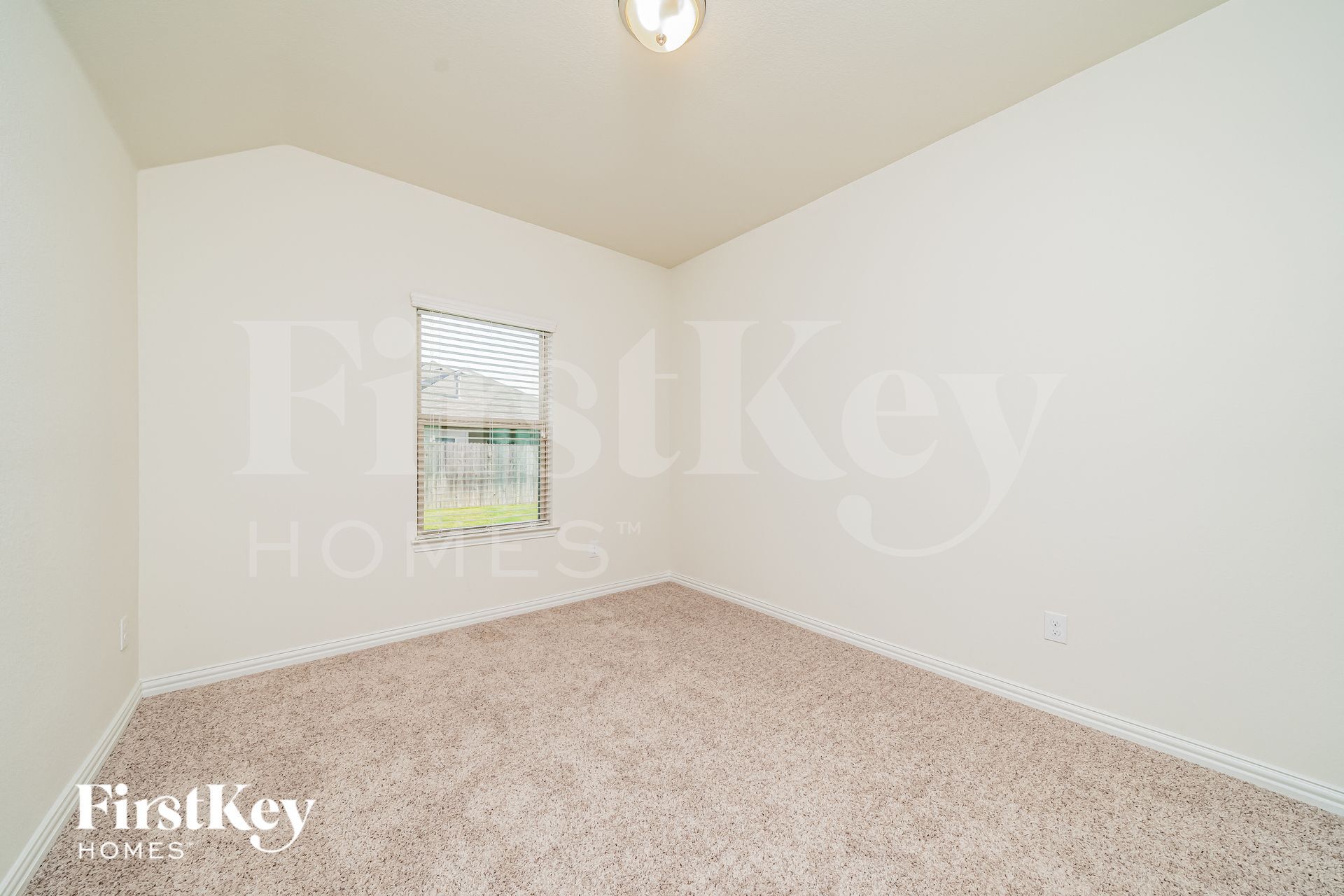 Building Photo - 805 Joaquin Wy