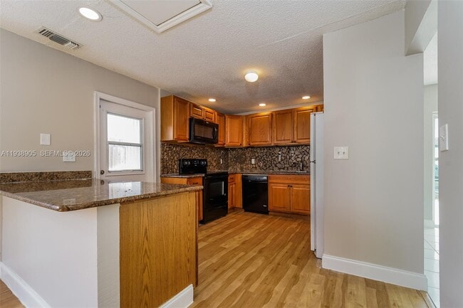 Building Photo - 7872 SW 4th Pl