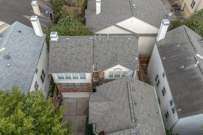 Building Photo - 1315 Anita St