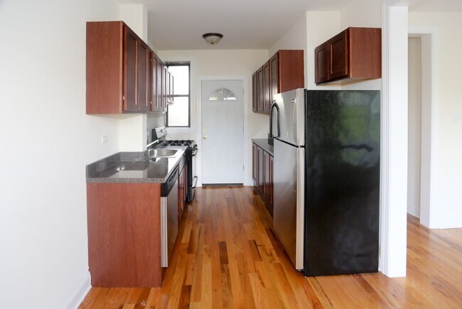 Building Photo - 3834.5 N Fremont St