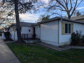 Building Photo - 623/619 5th