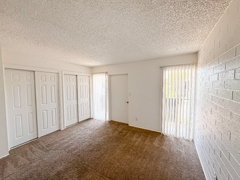 Building Photo - 6802 N 17th Ave