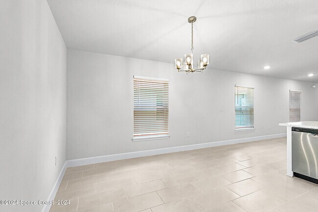 Building Photo - 1059 Grantham Ln