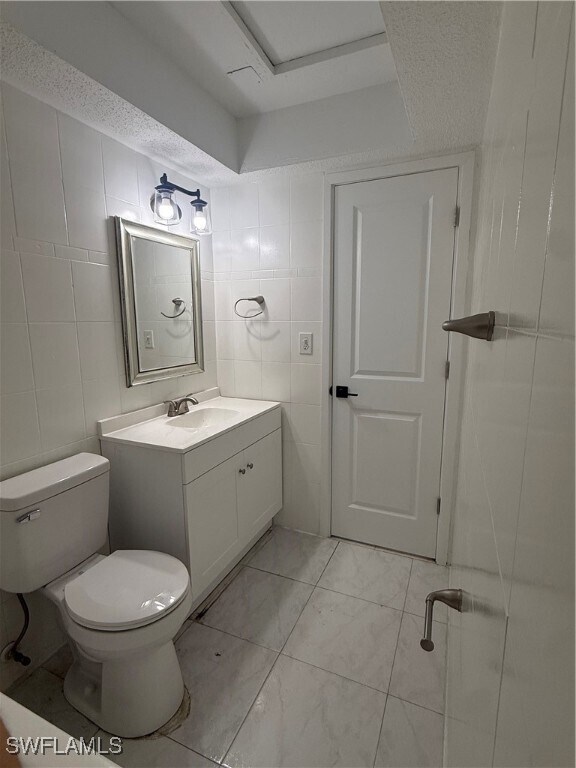 Building Photo - 3318 Del Prado Blvd S