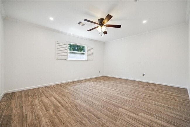 Building Photo - 5503 Oakhaven Ln