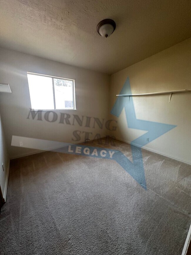 Building Photo - 1055 Wofford Dr