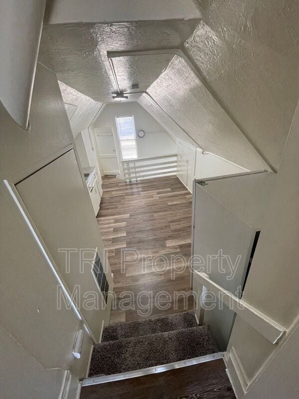 Building Photo - 228 13th St