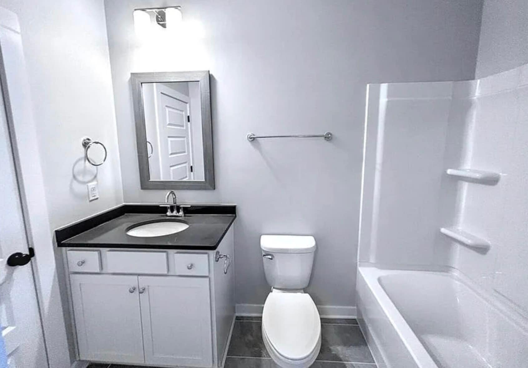 Building Photo - 1200 Windsor Sq