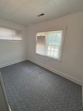Building Photo - 3359 Dowling Rd