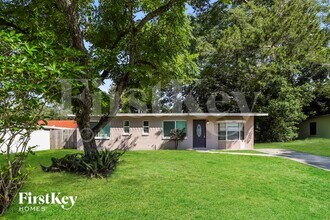 Building Photo - 2107 W Herman St