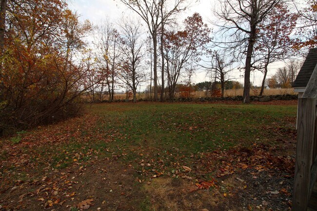 Building Photo - 37 Oak Hill Rd