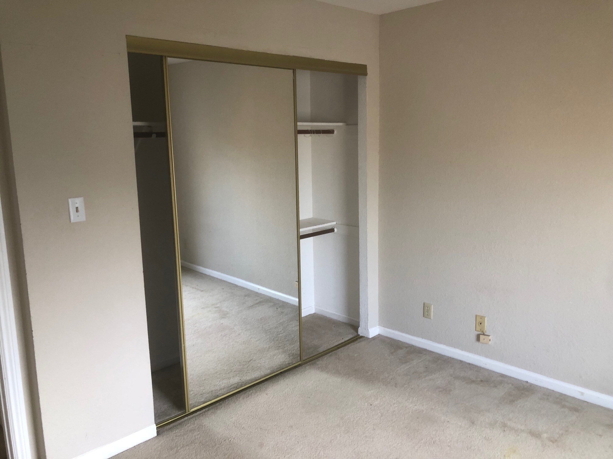 2 ND BED ROOM - 1120 Judah St