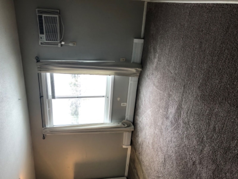 Building Photo - 1624 NW 5th St