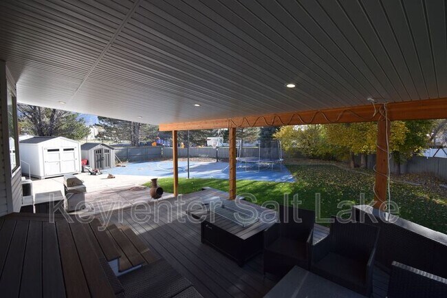 Building Photo - 1814 Whisperwood Cir