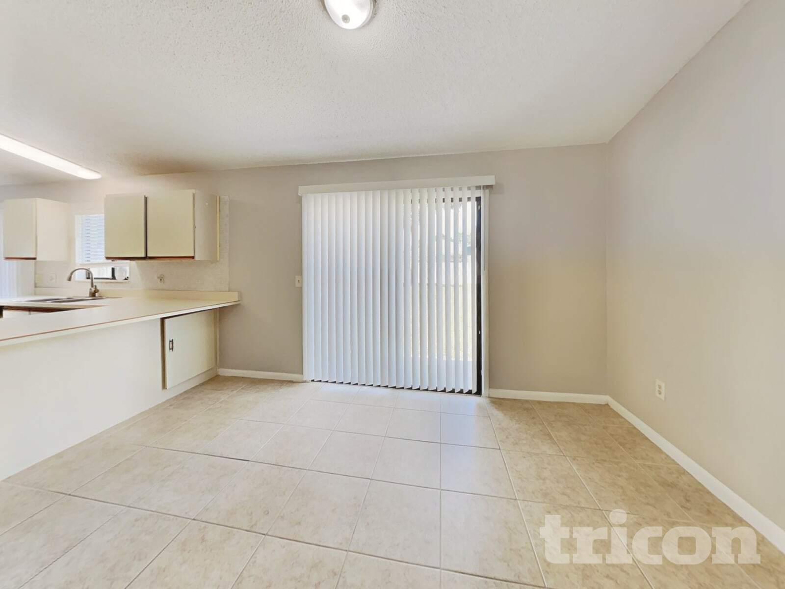 Building Photo - 27 Princess Rose Dr