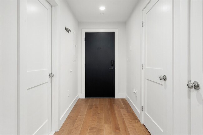 Building Photo - 50 Hichborn St