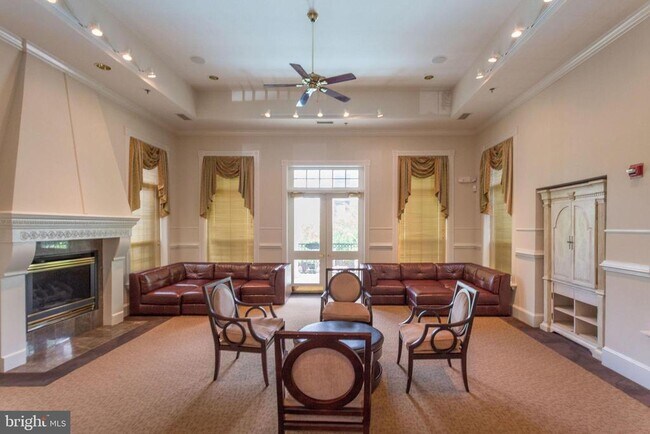 Building Photo - 1530 Spring Gate Dr.