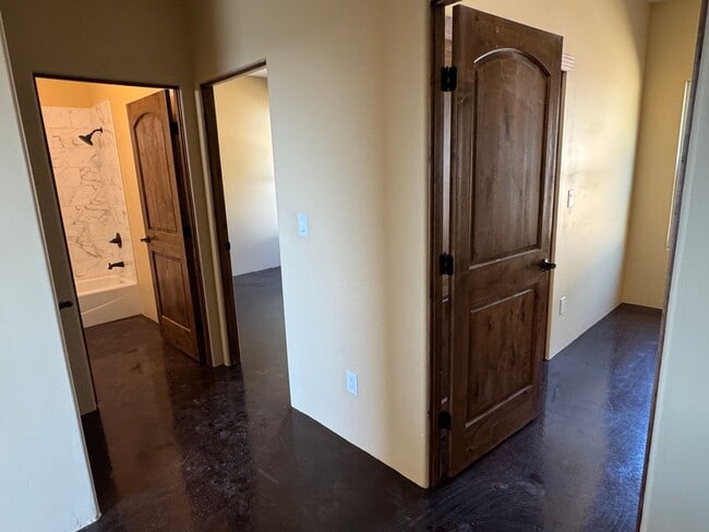 Building Photo - Brand new 3 bedroom, 2 bathroom home in Cedar Crest, NM