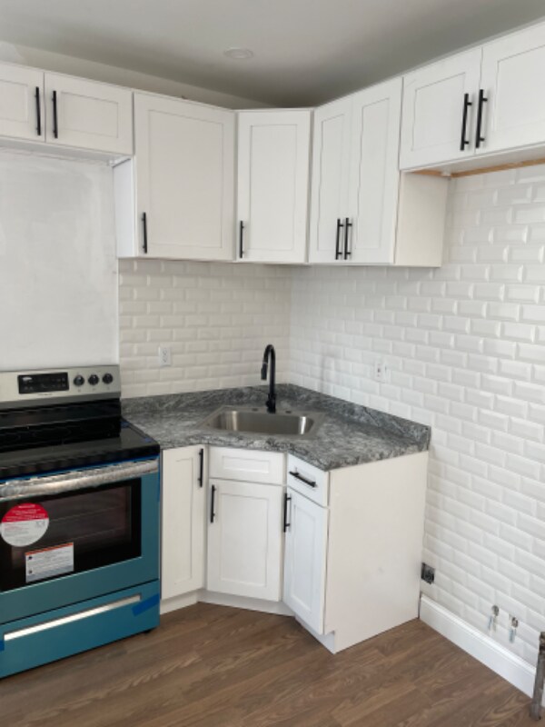 Building Photo - 774 Georgia Ave