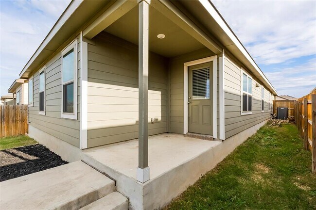 Building Photo - 545 Greatest Gift Wy