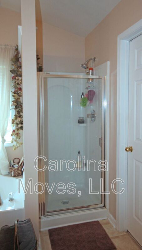 Building Photo - 108 Tagus Ct