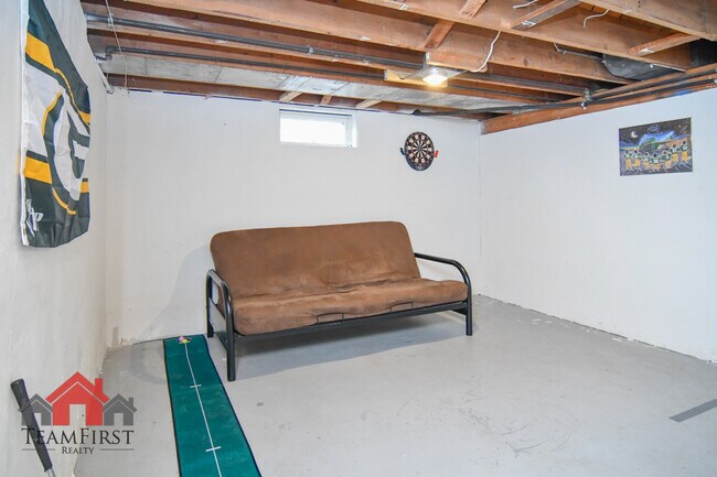 Building Photo - 1260 7th St