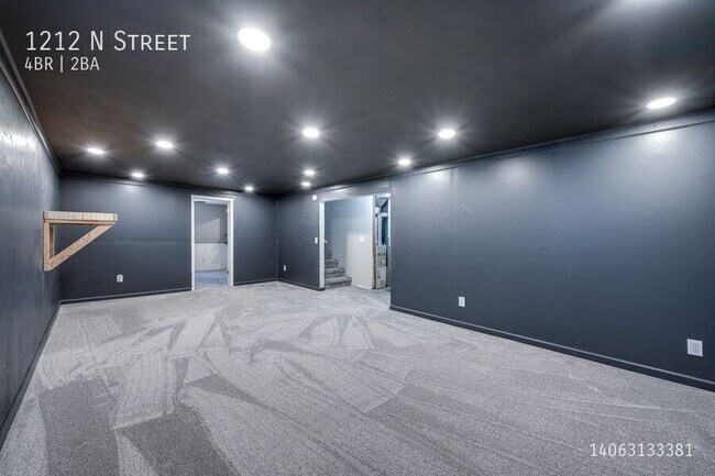 Building Photo - 1212 N Street-