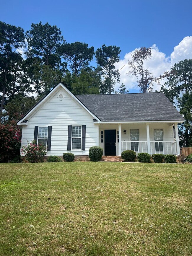 Building Photo - Charming 3 Bed/2 Bath Home in Evans
