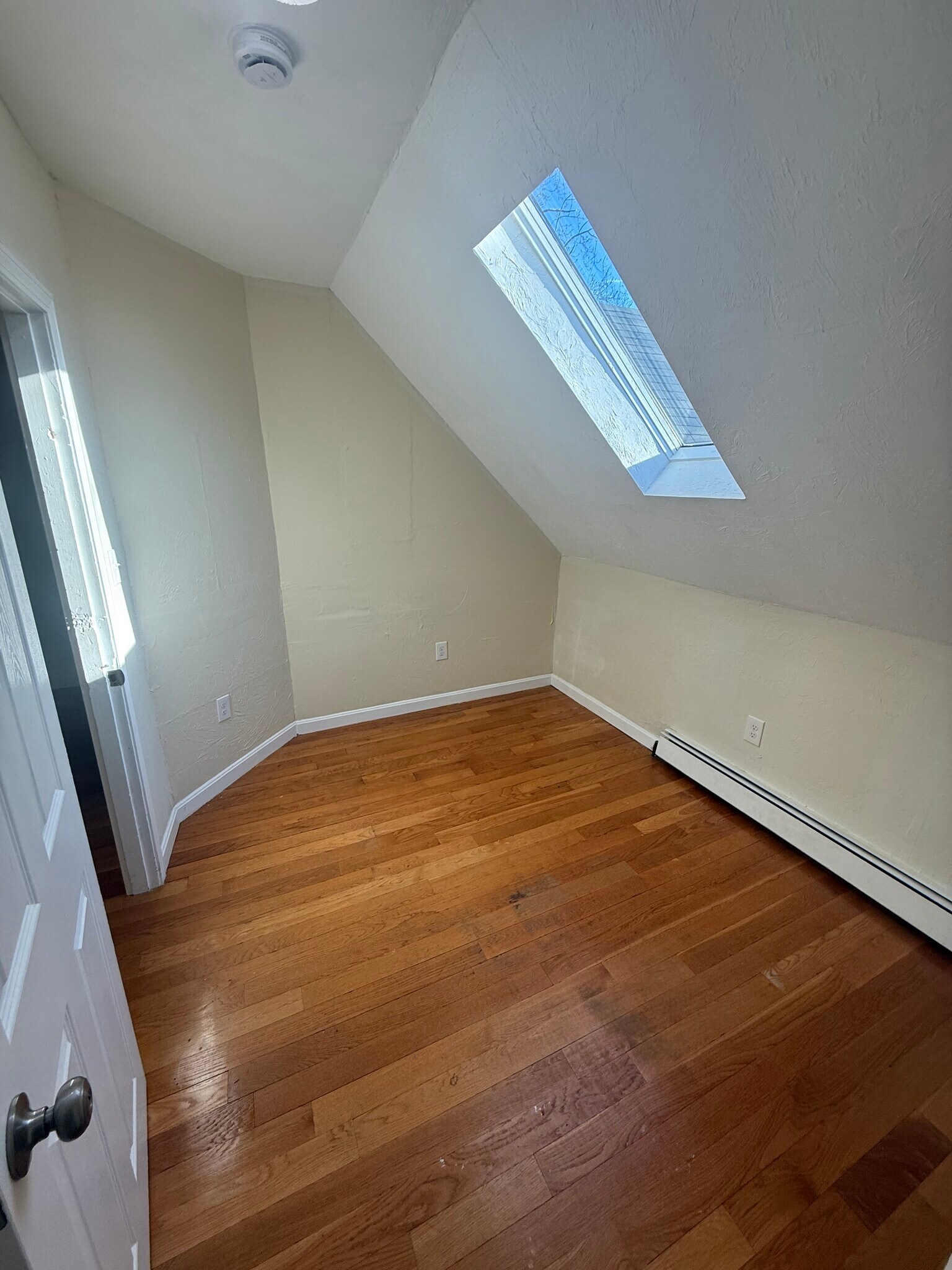 Building Photo - 5 Clifton St