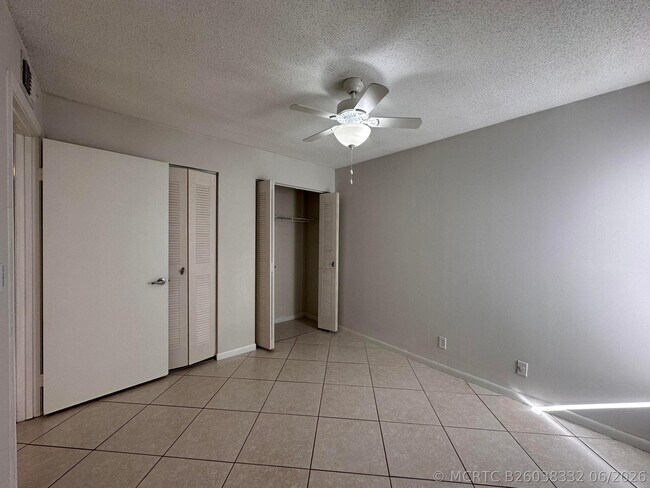 Building Photo - 815 Boynton Beach Blvd