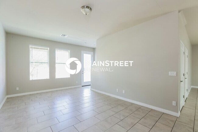 Building Photo - 3 Bedroom Pet-Friendly Home in Phoenix, AZ...