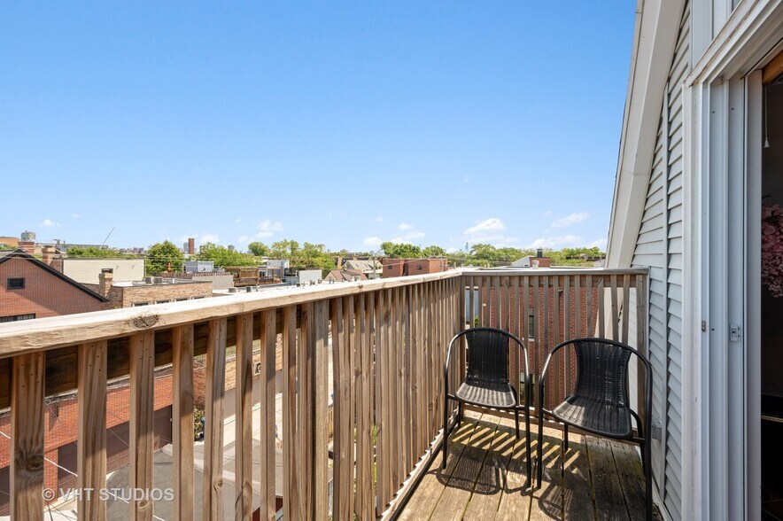 Building Photo - 3629 N Wayne Ave