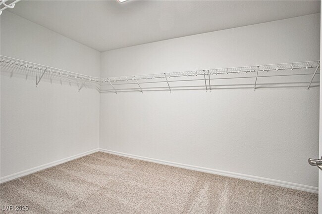Building Photo - 7412 Legacy Pt St