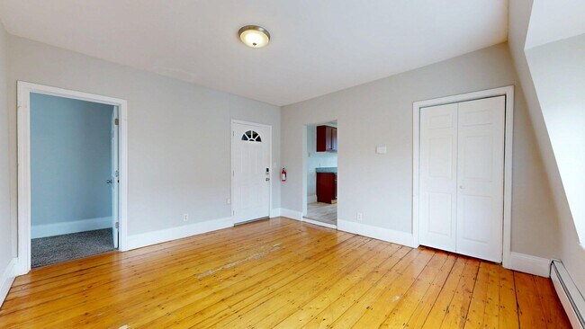 Building Photo - 171 Trenton St