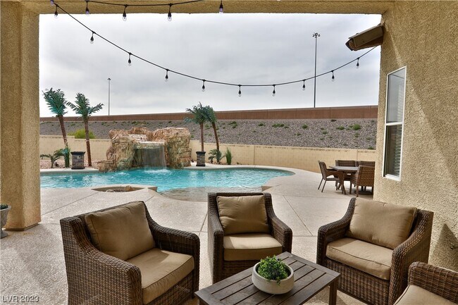 Building Photo - 6715 Arville St