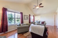 Building Photo - 19 Patriot Ct