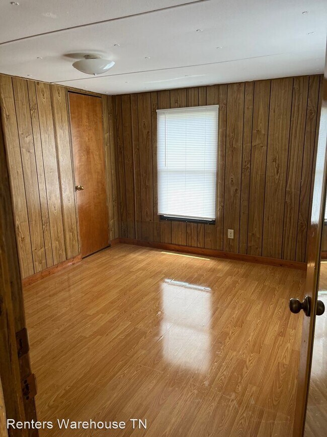 Building Photo - 3 br, 1.5 bath House - 607 Tater Peeler Ro...