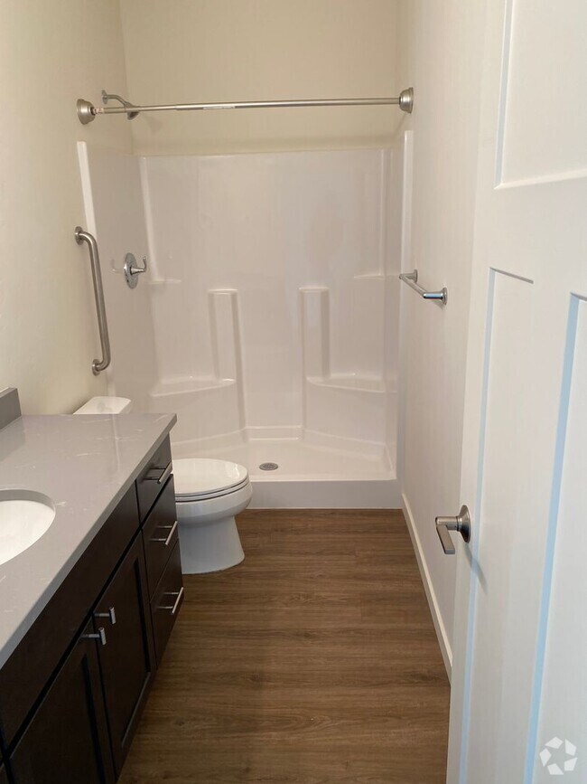 Building Photo - Gorgeous 1 Bedroom 1 Bathroom Unit  with A...