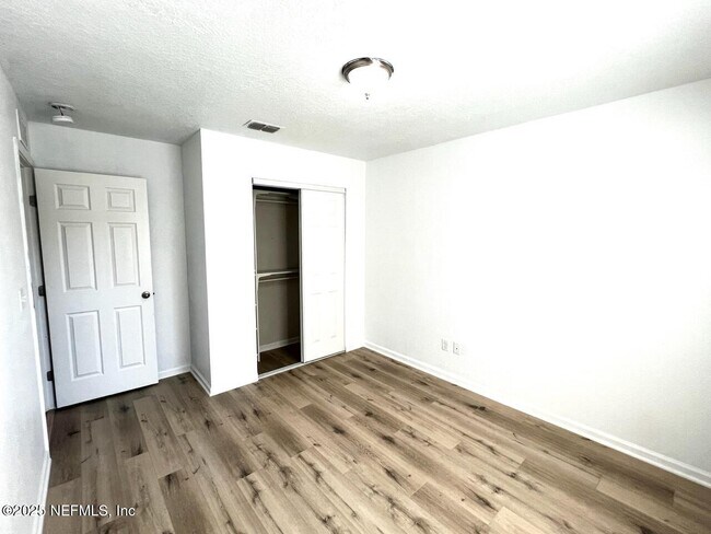 Building Photo - 8314 Thor St