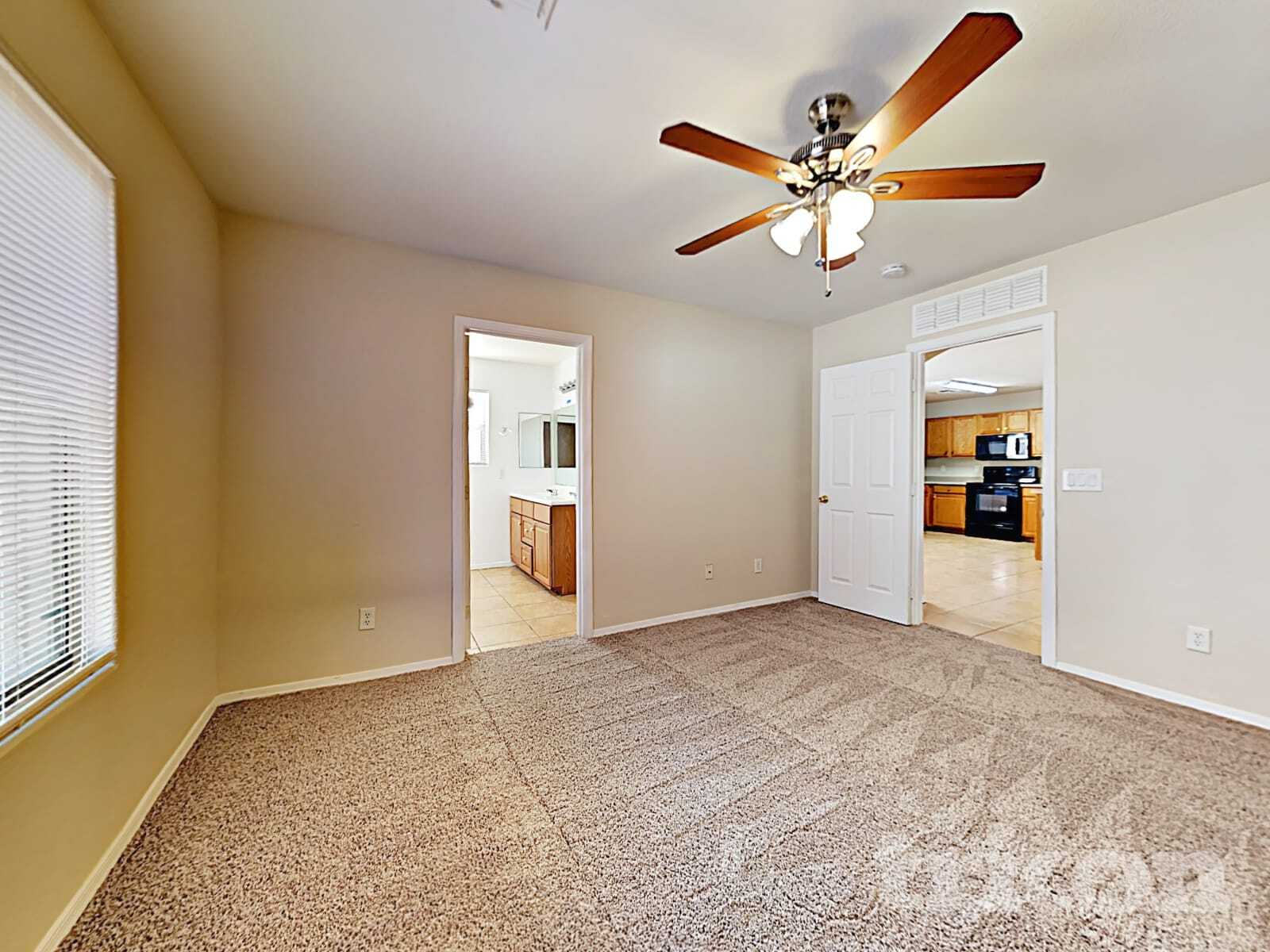 Building Photo - 8123 W Hammond Ln