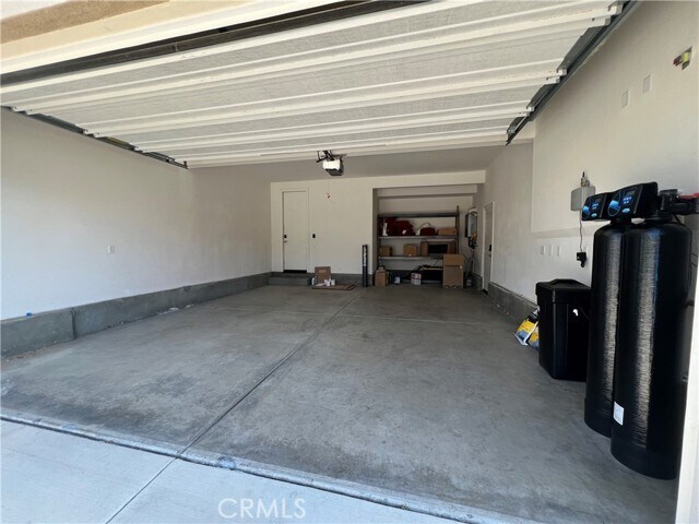 Building Photo - 9735 La Vine Ct