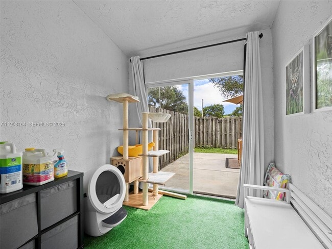 Building Photo - 11065 NW 38th Pl