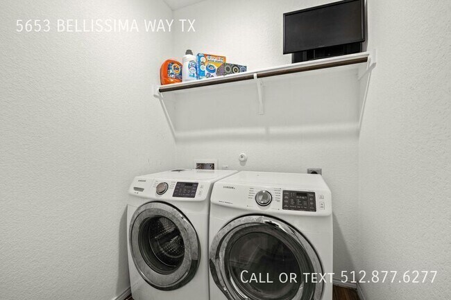 Building Photo - 5653 Bellissima Way