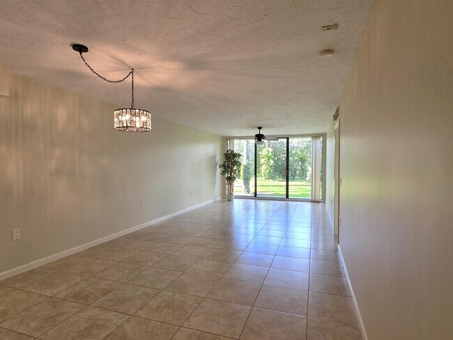 Building Photo - 2721 Village Blvd